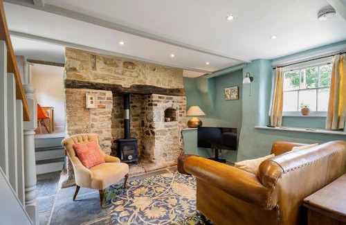 Mabe House | Cusgarne Manor self-catering - adults only