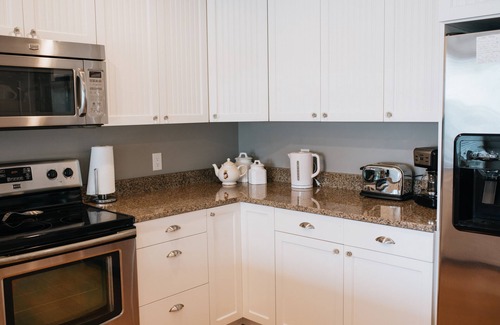 Waukazoo Woods House | Custom 3br/3.5ba Home Lake Mac Views Near Holland Beach