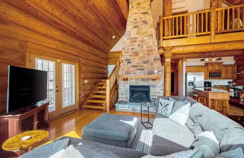 Mineral House | Custom-built lakefront home with lake views, firepit, fireplaces, dock, &HOT TUB