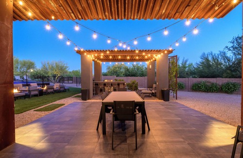 Desert View Village House | Custom Desert Modern 5 bedroom including Casita! Pickleball, Hot-Tub, Put-Put