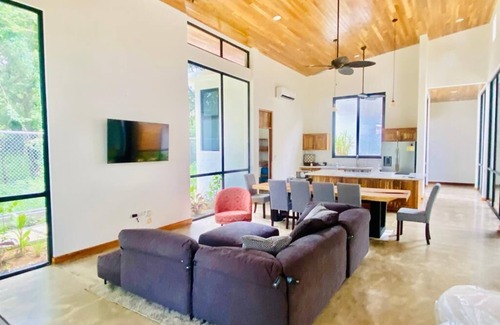 Nosara House | CUSTOM HOME - JUST STEPS TO THE BEACH IN RELAXING PLAYA PELADA