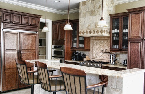 Folly Field House | Custom Home on Lagoon -Short Walk to Beach-Ensuite Bath for Each BR-Pool-Elev