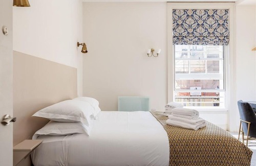 Poole House | Custom House Poole - Heritage Chamber