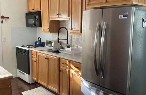 Bradley Beach House | Cute 2 BR 1 Bath 1-1/2 Blocks to the Beach