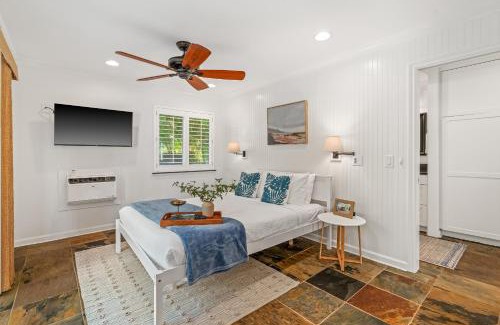 Poipu House | Cute 2BR Cottage w AC close to beaches