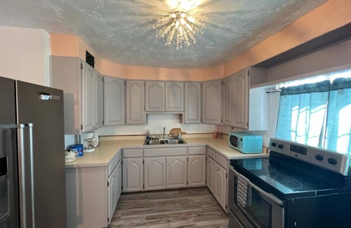 Carlsbad House | Cute 3 Bedroom - New Listings!