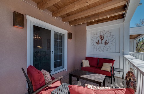 Northeast Santa Fe Condo | Cute adobe style condo with great balcony and minutes to the Plaza