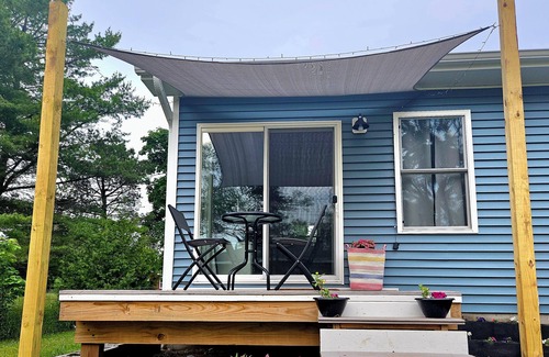 Elk Rapids House | Cute and clean home in waterside village of Elk Rapids