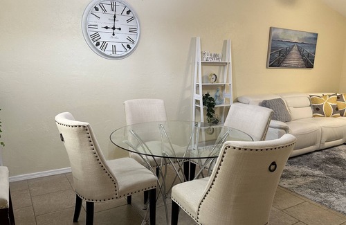Sandalwood House | Cute and Comfy 3 bedroom home