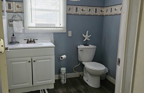Eminence Other | Cute and comfy bedroom with 1 queen bed/private bath