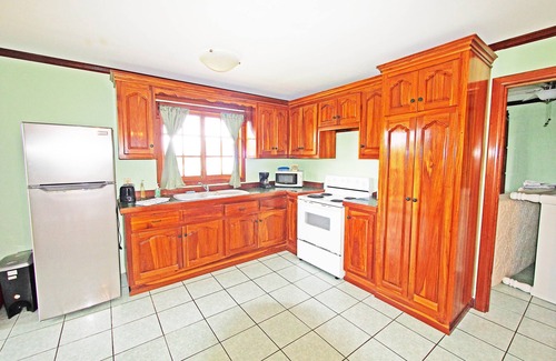 Bouvet Island Apartment | Cute Apartment 3 minutes from the Beach