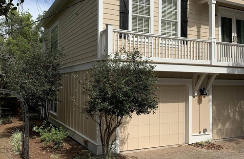 Grayton Beach House | Cute As A Button, Plenty Of Space And Very Easy Walk To Beach