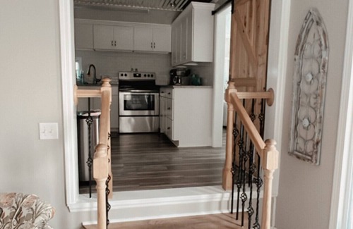 Lower Grand Lagoon House | Cute beach cottage across the street from the beach 7 night min Stay June/Sept