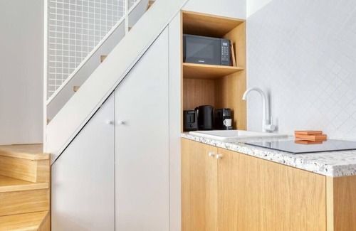 Quartier des Grandes-Carrieres Apartment | Cute & Bright Studio in a Courtyard-Montmartre(5)