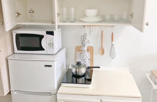 Virginia Gardens Apartment | Cute & Cozy Private Studio near Miami Intl Airport
