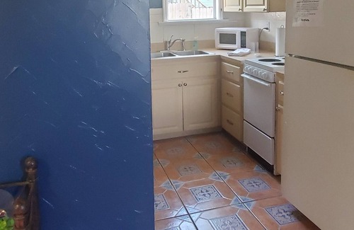 Palm Harbor Apartment | Cute, dwtn apt in Historic Palm Harbor 1/1