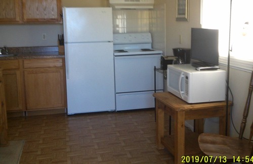 Moran Cabin | Cute One Room Cabin with Gorgeous Views of the Grand Tetons