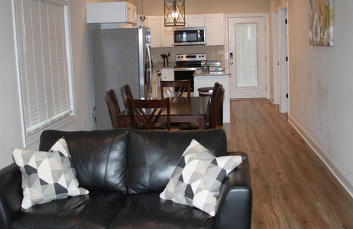 Waynesboro House | Cute Place 2yrs old near 2 Ski resorts, Many Wineries/Breweries, BR Parkway, .