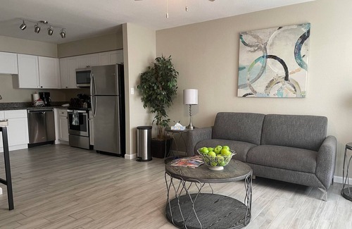 East Mesa Condo | Cute Remodeled Condo close to hiking/horse trail with wifi