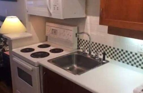 Village North Apartment | Cute Studio in the Heart of Whistler Village