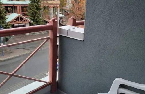 Village North Apartment | Cute Studio in the Heart of Whistler Village