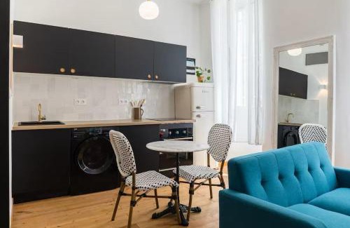 La Belle de Mai Apartment | Cute Urban Nest Marseille