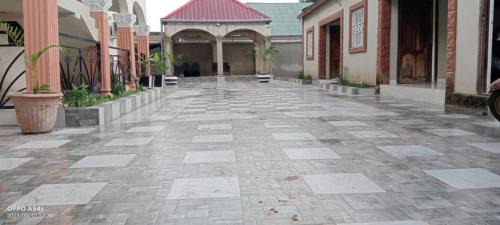 West Coast Division Apartment | Cutting Edge Guest House