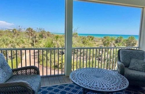 Placida House | Cuttlefish Cottage: Beautiful home with great beach views!