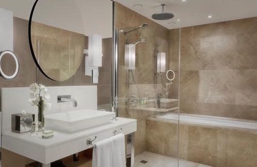Gumussuyu Mahallesi Hotel | CVK Park Bosphorus Hotel Istanbul