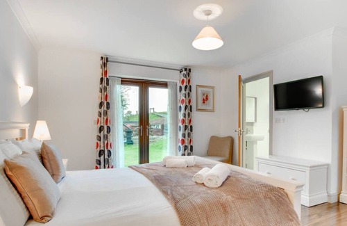 Cross Inn House | Cwm Hyfryd in the beautiful Llandysul