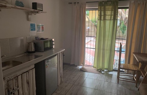 Umtata Bed & Breakfast | Cycad Stay
