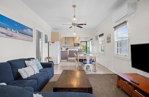 Evans Head House | Cypress Cottage 26 Cypress Street Evans Head