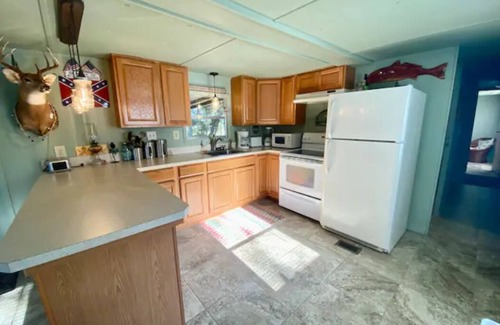 Inverness House | Cypress Fish Camp