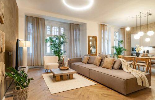 Ostrava City Centre Apartment | 110 m² Apartment ∙ 2 bedrooms ∙ 6 guests