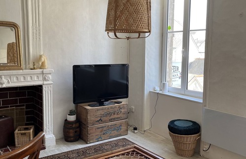 Bayeux Apartment | Découvrez Notre Appartement au Cœur de Bayeux, Parfait Pour 6 Personnes
