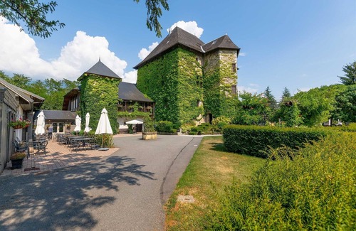 Chambery Apartment | Dégustations de Vin ! Chateau, Piscine sur place