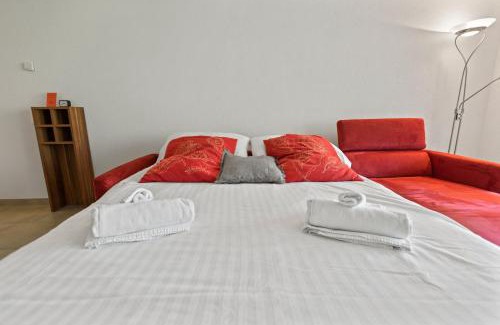Saillon Apartment | Détente Thermale à Saillon proche des bains, 4 personnes