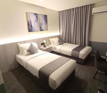 Pekeliling Hotel | Dê MOCCIS Boutique Hotel