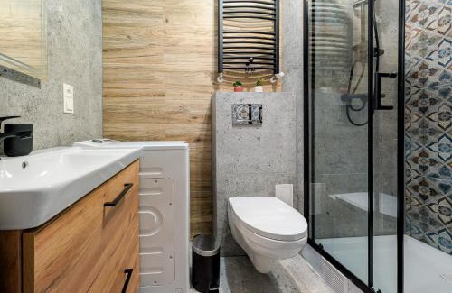 Wroclaw City Center Apartment | Dąbrowskiego Modern City Center Studio by BookingHost