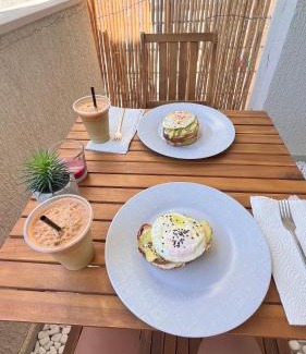 Vlore Apartment | D'azur Home