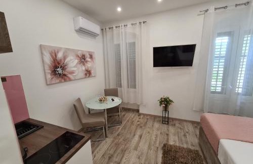 Split House | D&D Suites in Split Centre