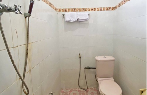 Semarang Hotel | D Kost In Kandri Semarang