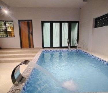 Kampung Alor Akar House | D Laman Santai 17Pax 5R4B Near TC Beach