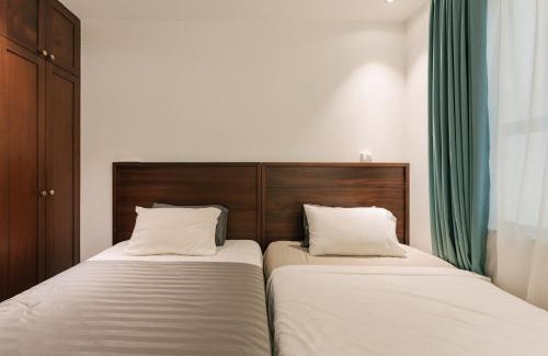 Quang An Apartment | D’Leroi Soleil - Westlake Suite & Apartment