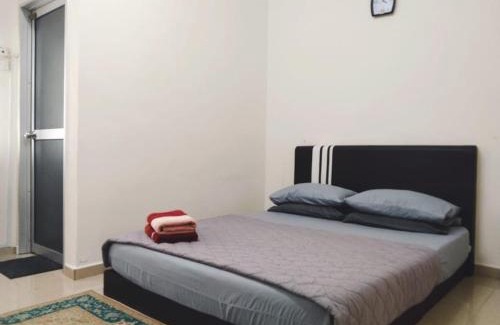 Tanjung Tanah Merah Apartment | d'Nur Homestay