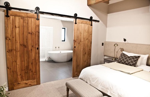 Paarl House | d'Olyfboom Guest House B & B