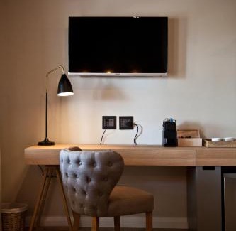 Paarl House | d'Olyfboom Guest House B & B