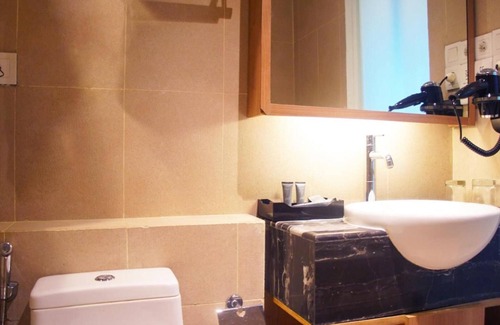 East Kuningan Hotel | d'primahotel Mega Kuningan