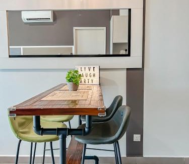 Kampung Pasir Apartment | D'sands Residences Midvalley by Iconique