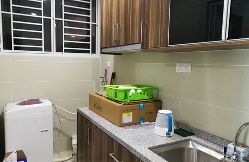Setia Tropika House | D'Secret Garden Homestay